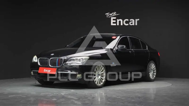 2012 BMW 730