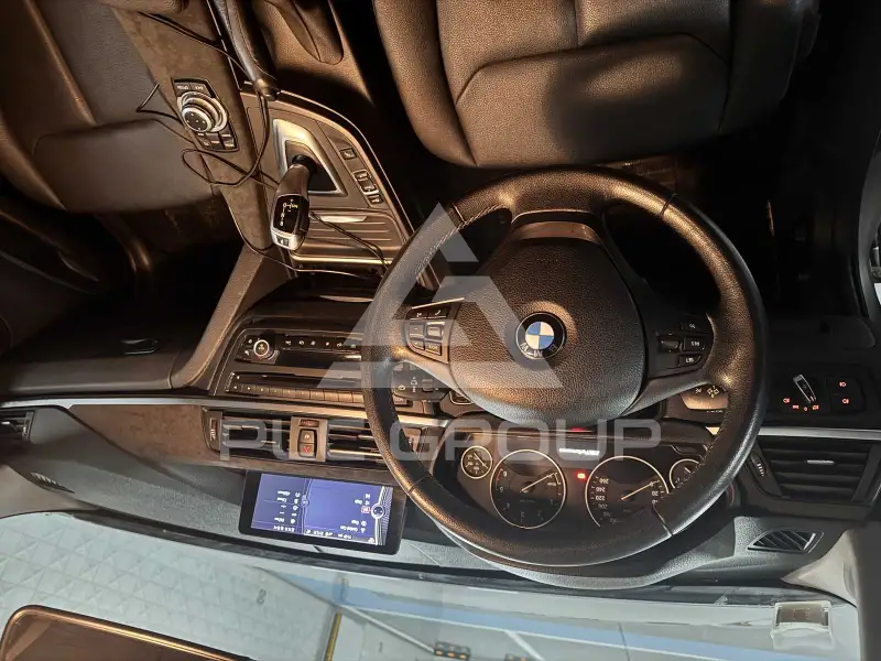 2012 BMW 320
