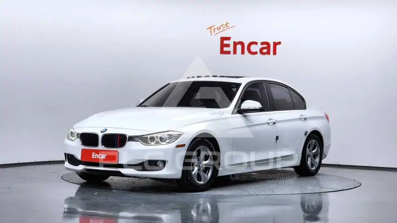 2012 BMW 320