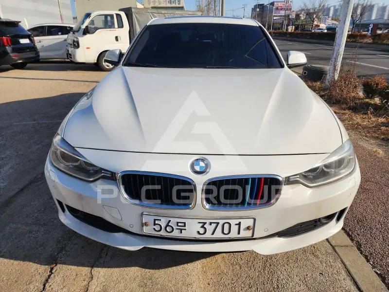 2012 BMW 320