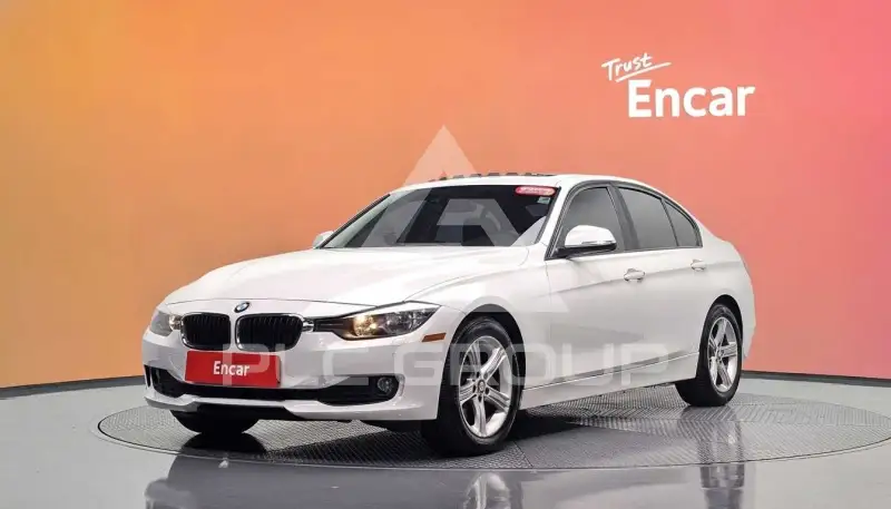 2012 BMW 320