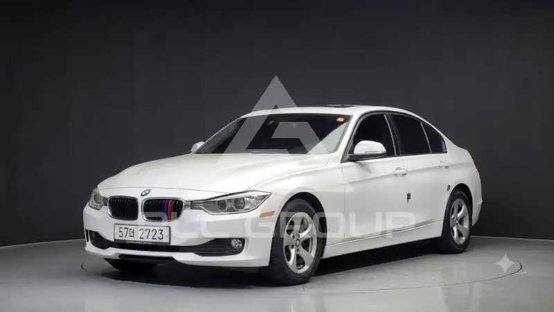 2012 BMW 320
