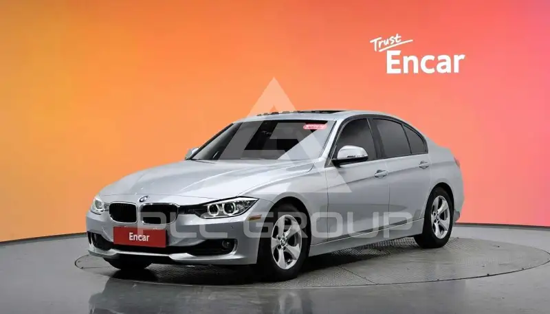 2012 BMW 320