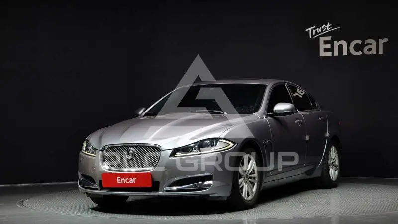 2012 Jaguar XF