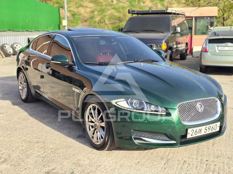 2012 Jaguar XF