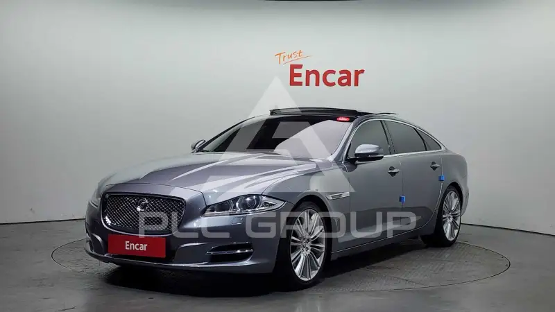 2012 Jaguar XJ