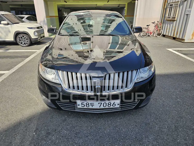 2012 Lincoln MKS