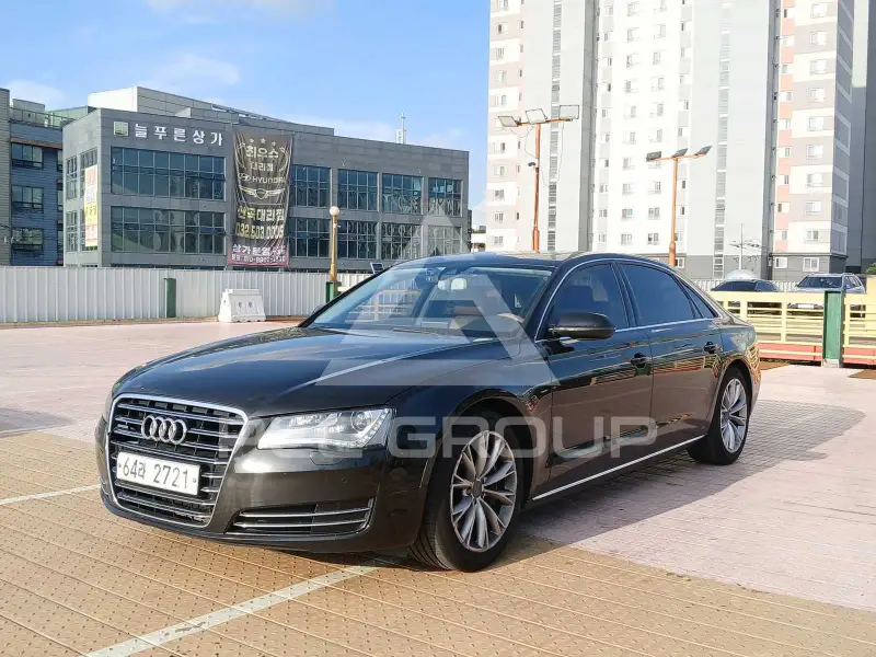2012 Audi A8