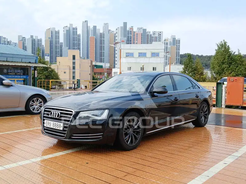 2012 Audi A8