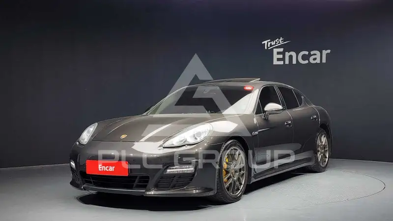 2012 Porsche Panamera