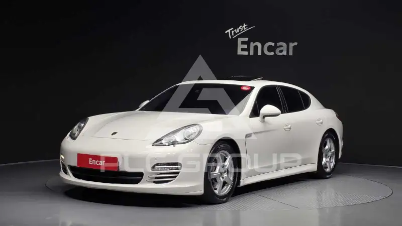 2012 Porsche Panamera