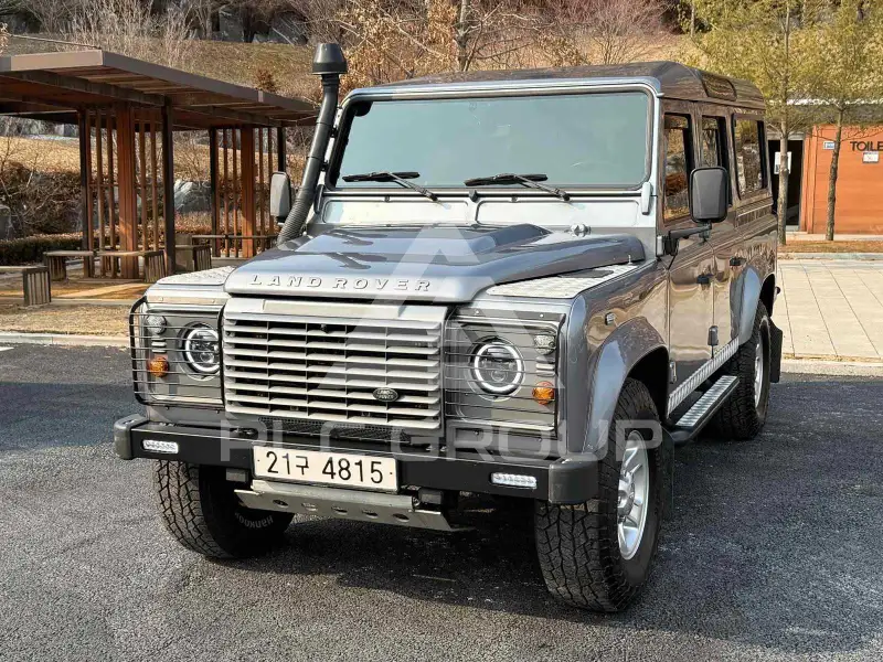 2012 Land Rover DEFENDER