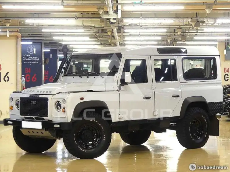 2012 Land Rover DEFENDER