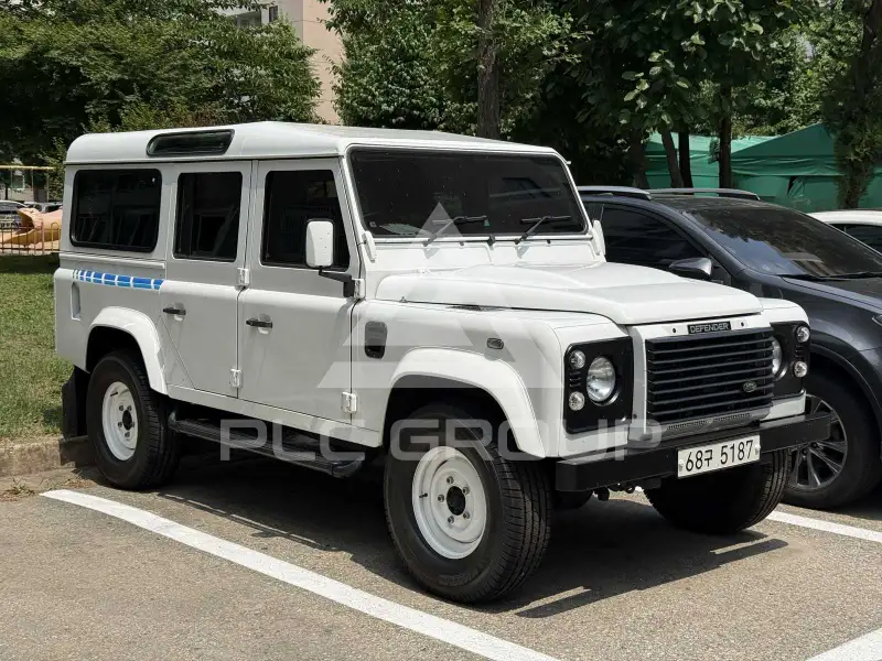 2012 Land Rover DEFENDER