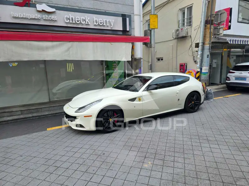 2012 Ferrari FF