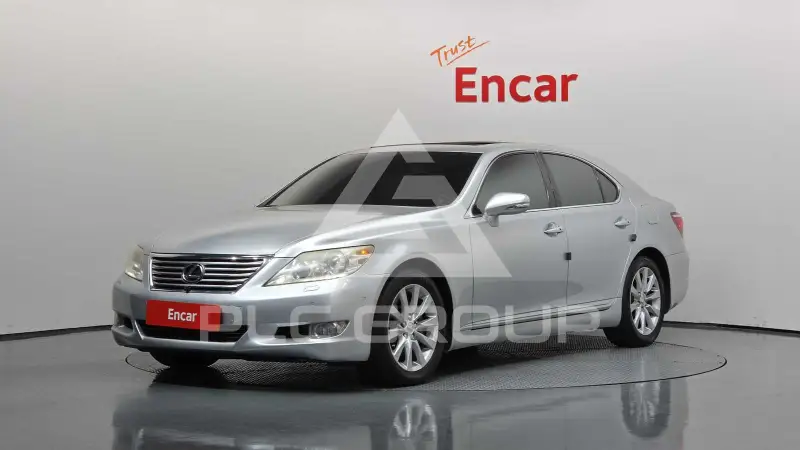 2012 Lexus LS