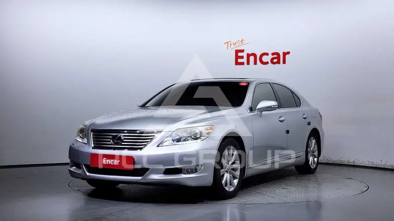2012 Lexus LS