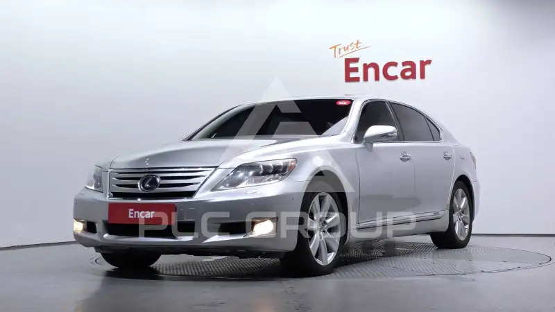 2012 Lexus LS