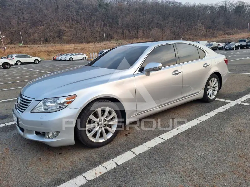 2012 Lexus LS