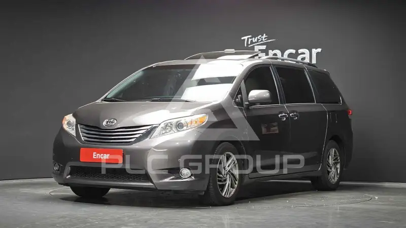 2012 Toyota Sienna