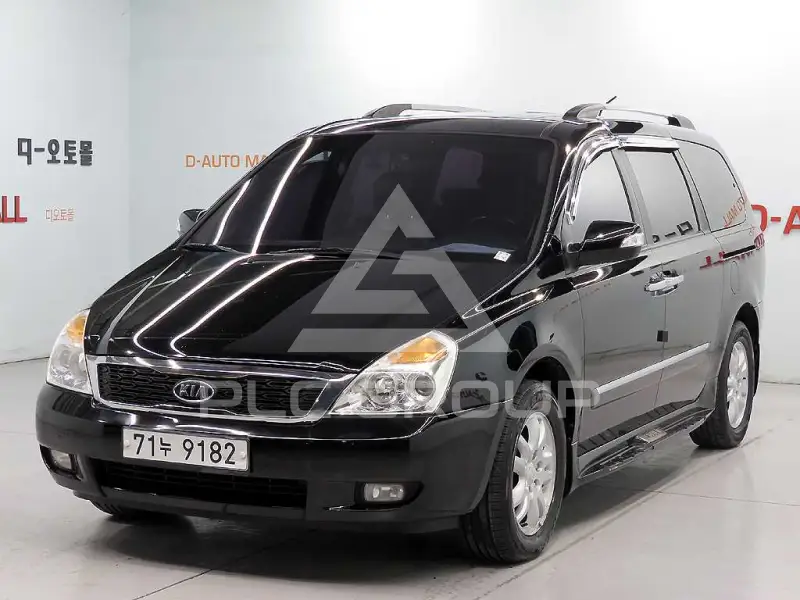 2012 KIA Carnival