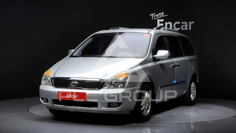 2012 KIA Carnival