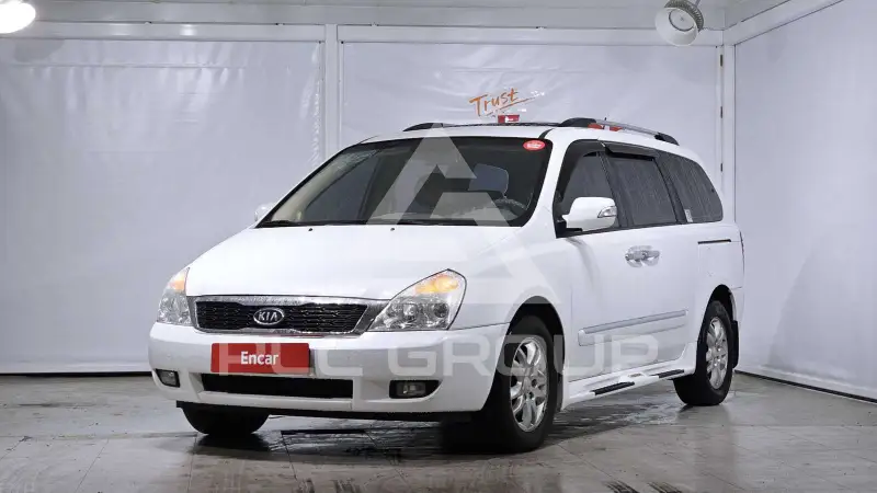 2012 KIA Carnival