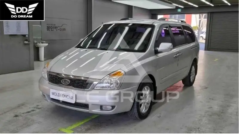 2012 KIA Carnival