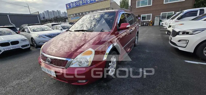2012 KIA Carnival