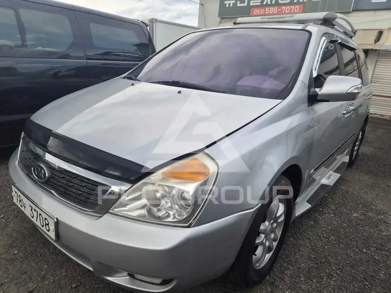 2012 KIA Carnival