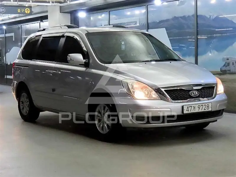 2012 KIA Carnival