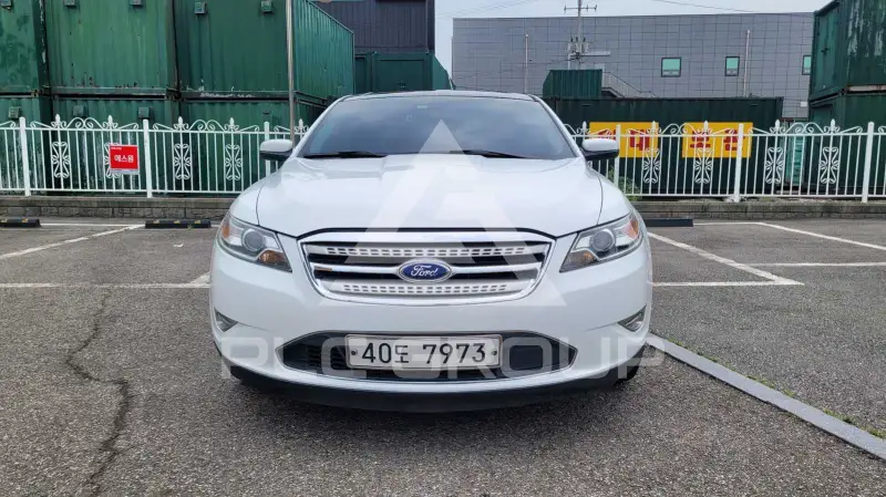 2012 Ford Taurus