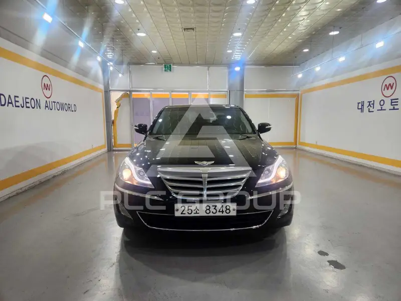 2012 Hyundai Genesis