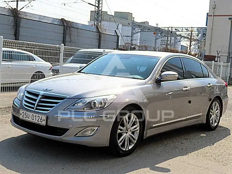 2012 Hyundai Genesis