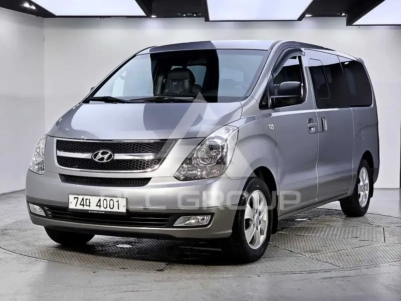 2012 Hyundai Starex
