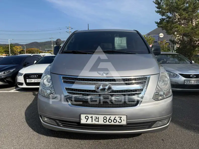 2012 Hyundai Starex