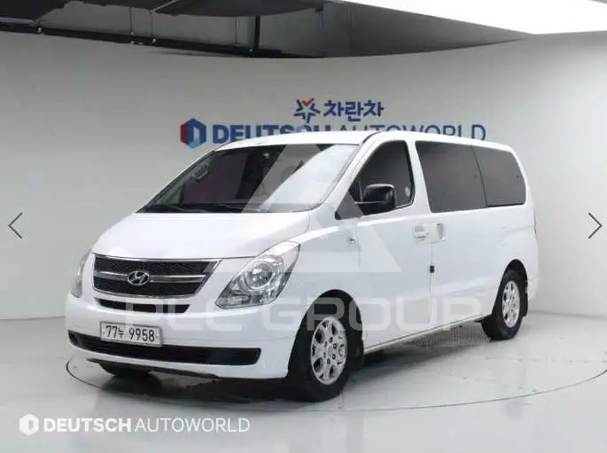 2012 Hyundai Starex