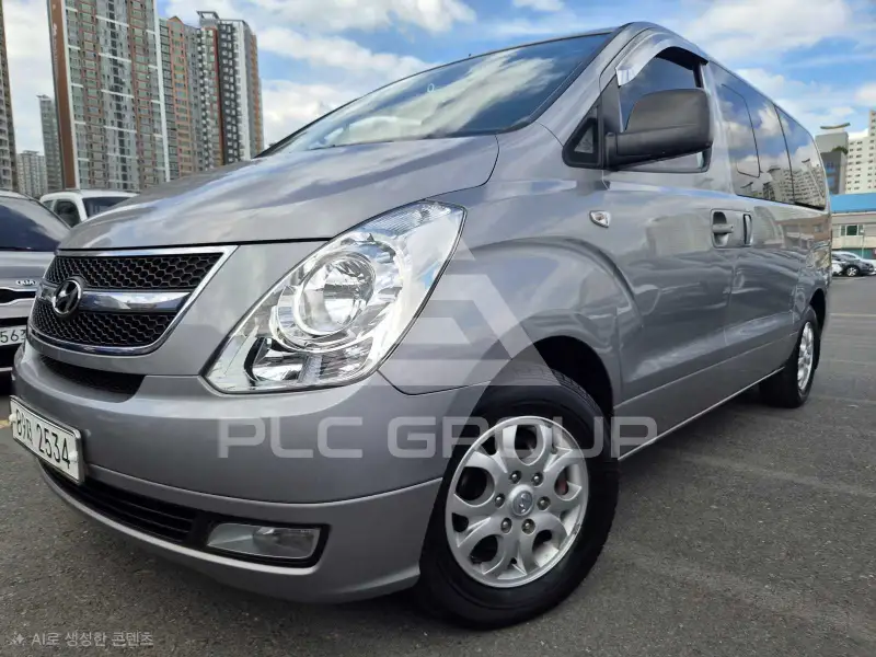 2012 Hyundai Starex