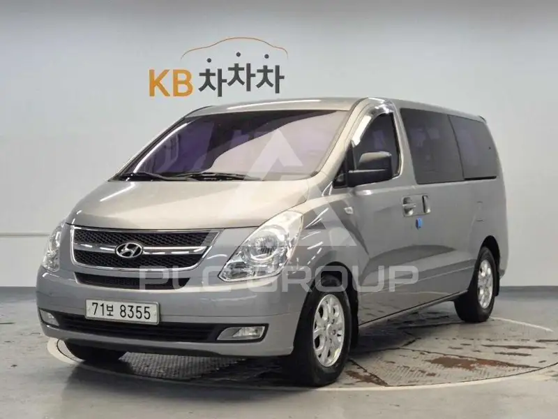 2012 Hyundai Starex