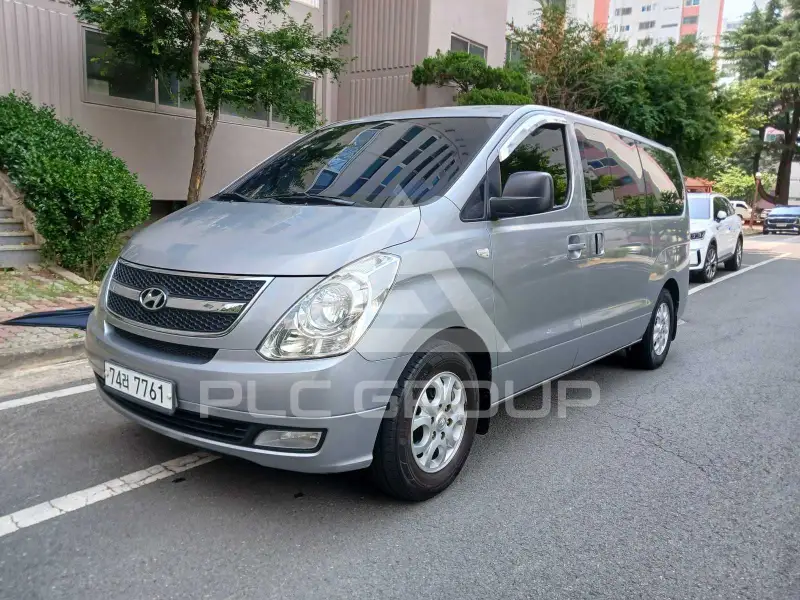 2012 Hyundai Starex