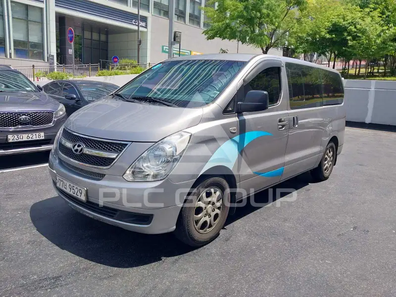 2012 Hyundai Starex