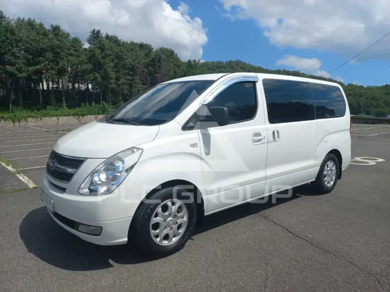 2012 Hyundai Starex