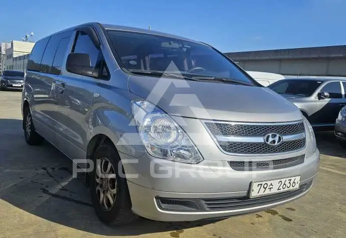 2012 Hyundai Starex
