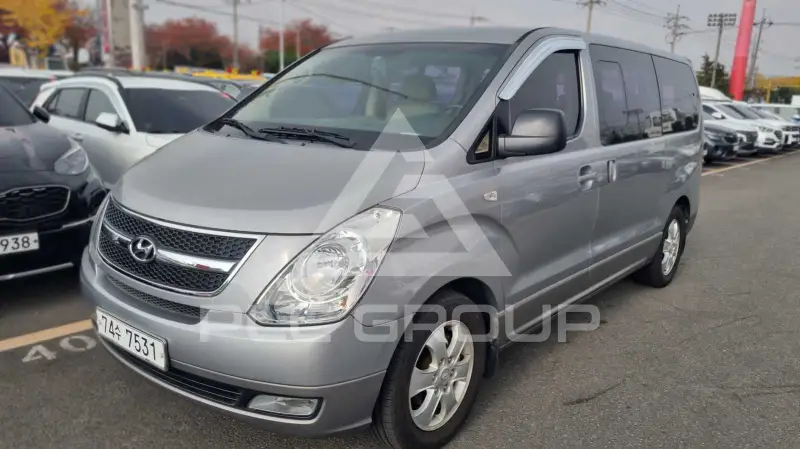 2012 Hyundai Starex