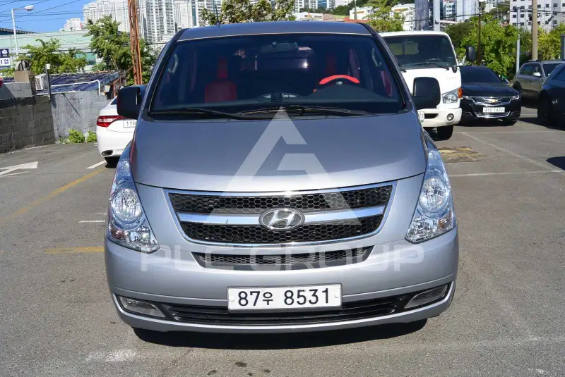 2012 Hyundai Starex