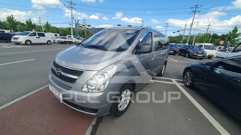 2012 Hyundai Starex