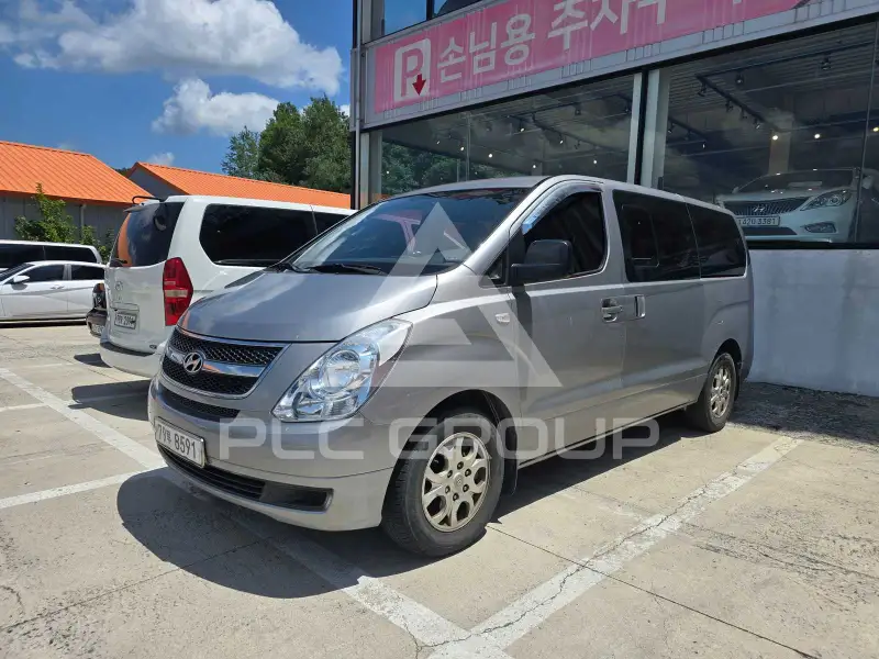 2012 Hyundai Starex