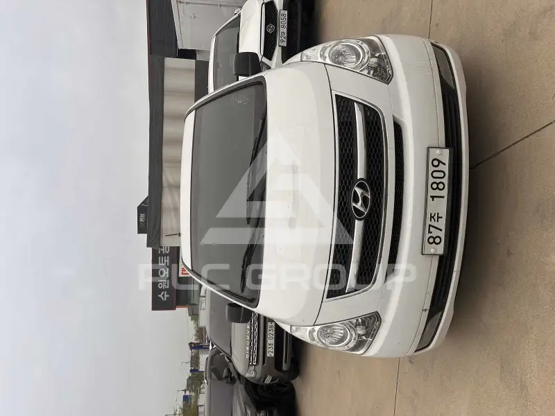2012 Hyundai Starex
