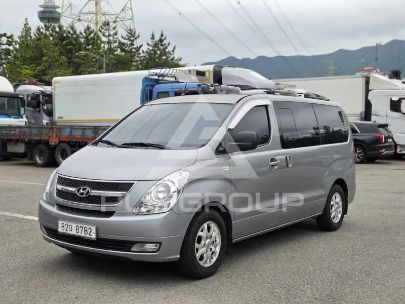 2012 Hyundai Starex