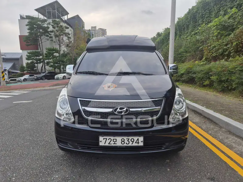 2012 Hyundai Starex